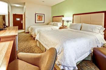 Hampton Midtown Downtown Area Hotel